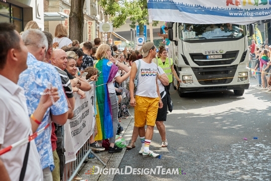 DigitalDesignTeamAX218070