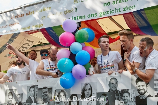 DigitalDesignTeamAX218150