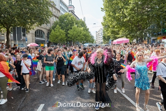 DigitalDesignTeamAX218173