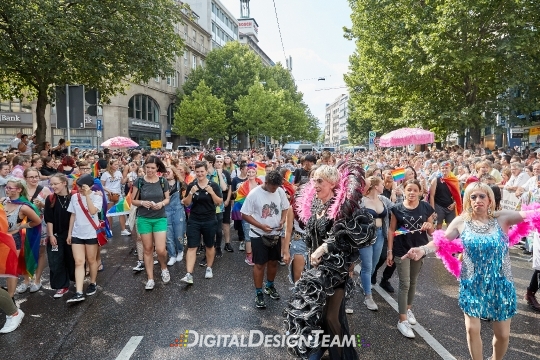 DigitalDesignTeamAX218174