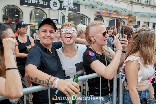 DigitalDesignTeamAX218193