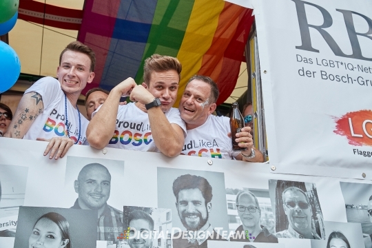 DigitalDesignTeamAX218214