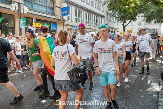 DigitalDesignTeamAX218263