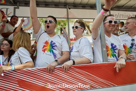 DigitalDesignTeamAX218339