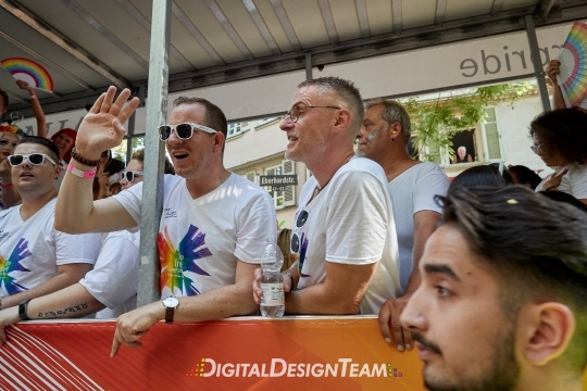 DigitalDesignTeamAX218343