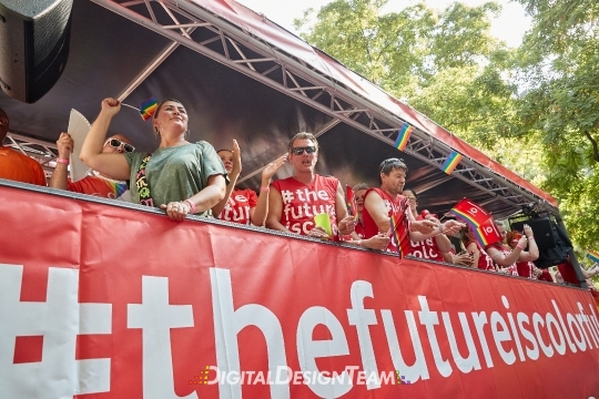 DigitalDesignTeamAX218466