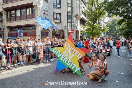 DigitalDesignTeamAX218511