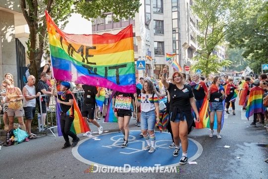 DigitalDesignTeamAX218543