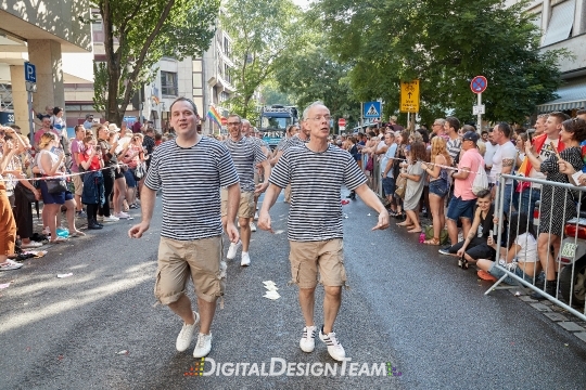 DigitalDesignTeamAX218560