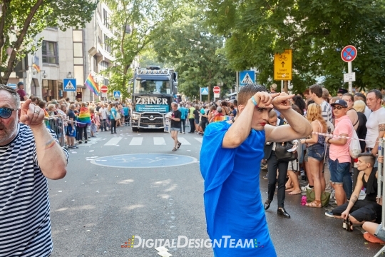 DigitalDesignTeamAX218576