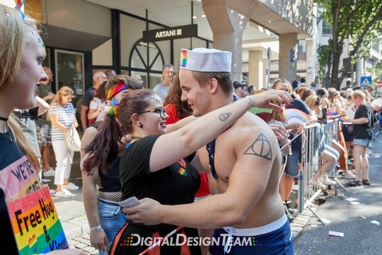 DigitalDesignTeamAX218590