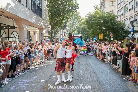 DigitalDesignTeamAX218614