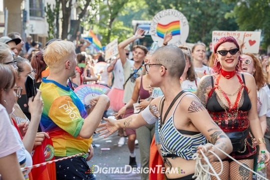 DigitalDesignTeamAX218634