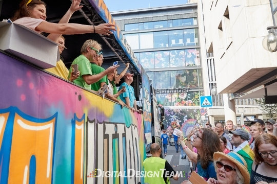 DigitalDesignTeamAX218774