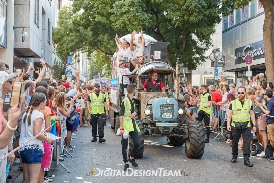 DigitalDesignTeamAX218796