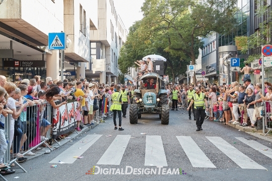 DigitalDesignTeamAX218797