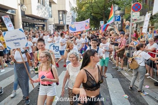 DigitalDesignTeamAX218818