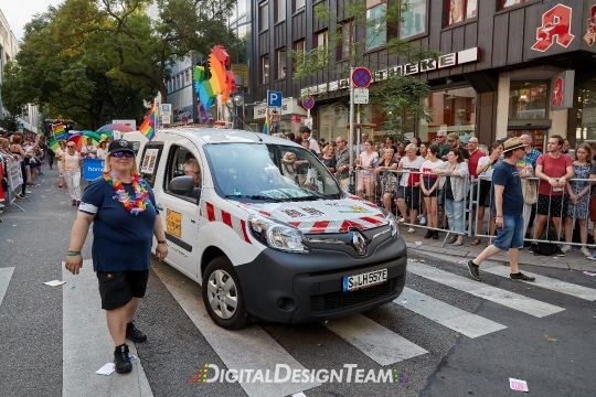 DigitalDesignTeamAX218855