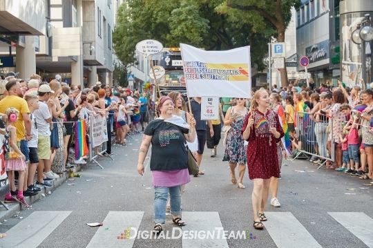 DigitalDesignTeamAX218861