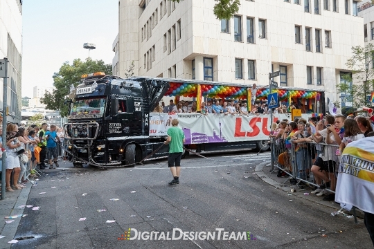 DigitalDesignTeamAX218864