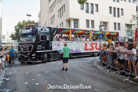 DigitalDesignTeamAX218865