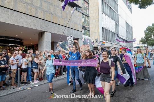 DigitalDesignTeamAX218875