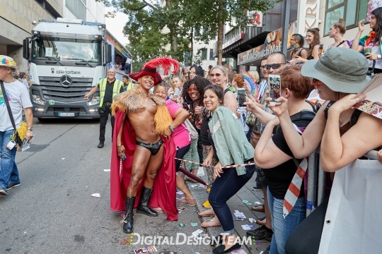 DigitalDesignTeamAX218905