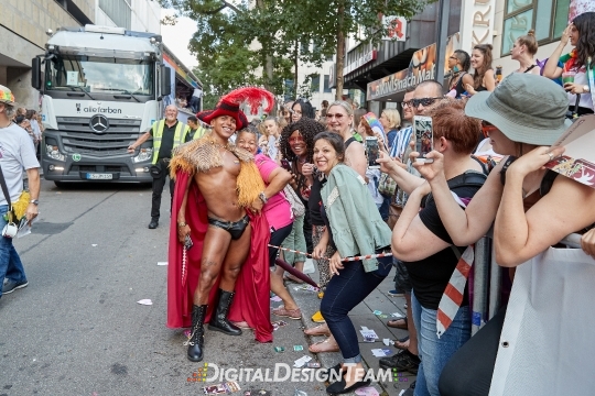 DigitalDesignTeamAX218906