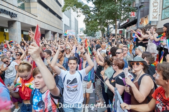 DigitalDesignTeamAX218929