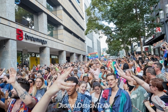 DigitalDesignTeamAX218931