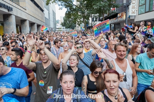 DigitalDesignTeamAX218934