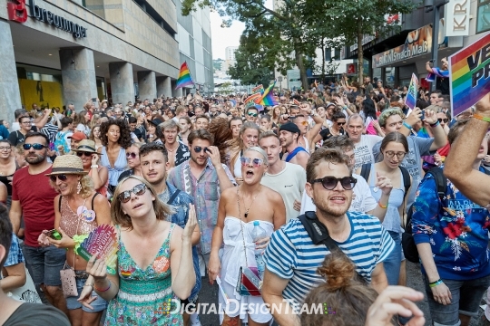 DigitalDesignTeamAX218937