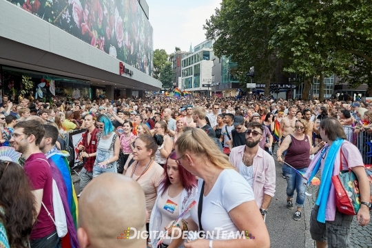 DigitalDesignTeamAX218976