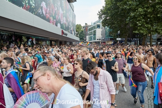 DigitalDesignTeamAX218978