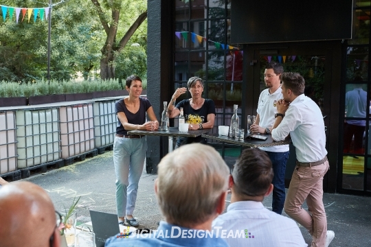 DigitalDesignTeamX2083828