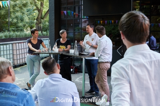 DigitalDesignTeamX2083832