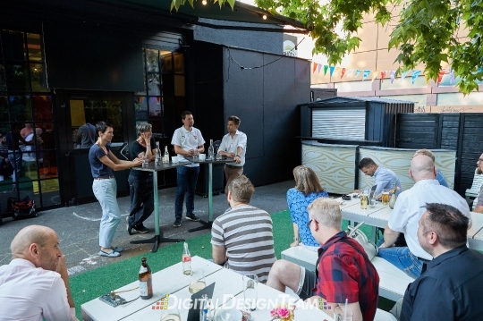 DigitalDesignTeamX2083875