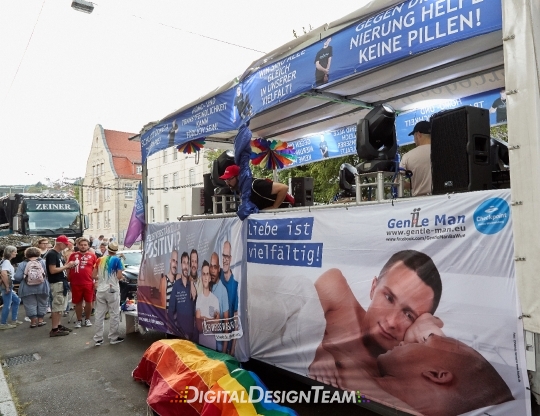 DigitalDesignTeamX2084851