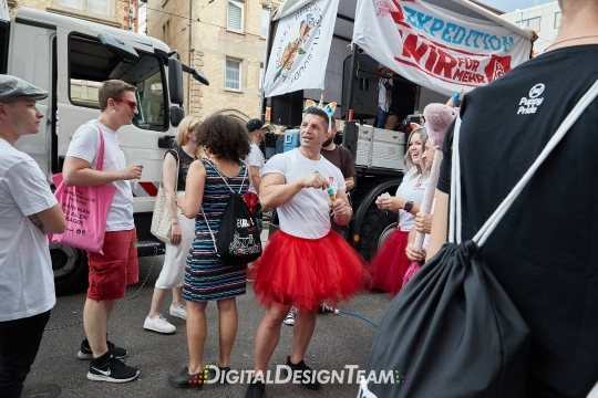 DigitalDesignTeamX2084953