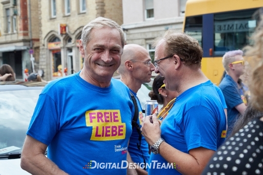 DigitalDesignTeamX2084972