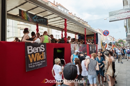 DigitalDesignTeamX2084998