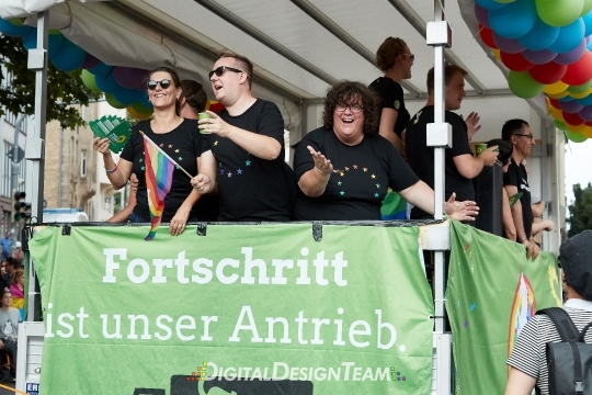 DigitalDesignTeamX2085591