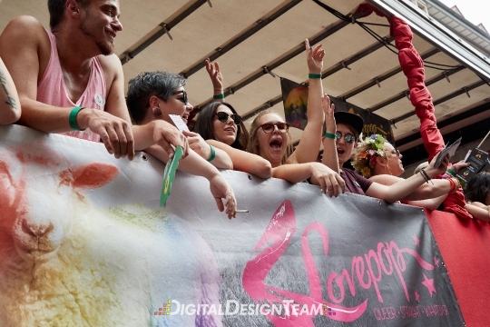 DigitalDesignTeamX2086088