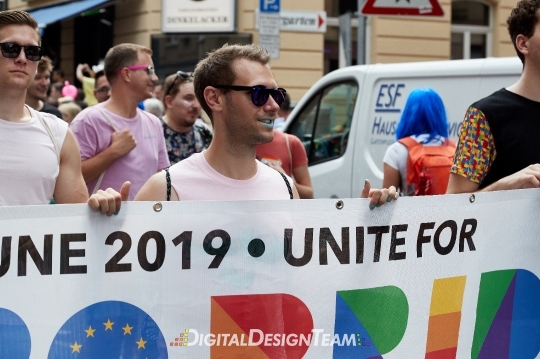 DigitalDesignTeamX2086849