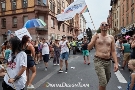 DigitalDesignTeamX2087074