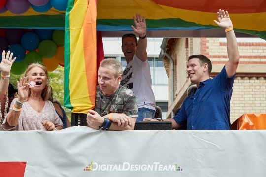 DigitalDesignTeamX2087316