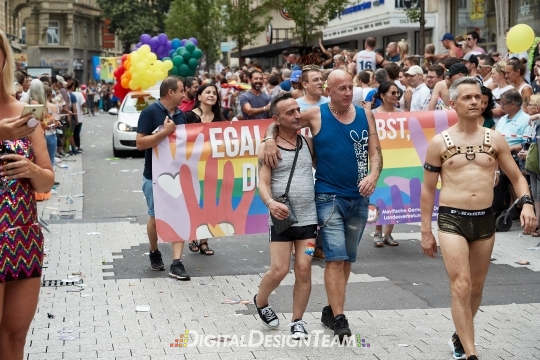 DigitalDesignTeamX2087463