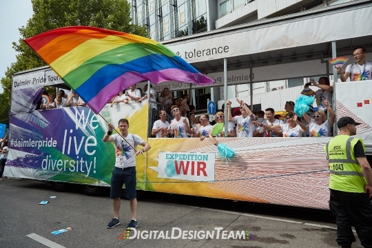 DigitalDesignTeamX2087641