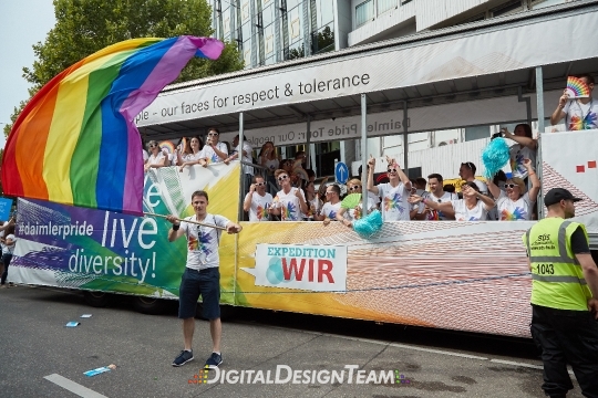 DigitalDesignTeamX2087642