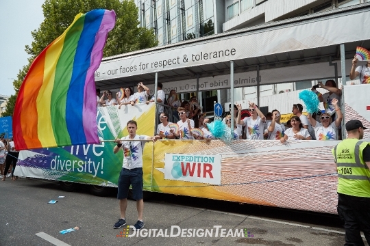 DigitalDesignTeamX2087652